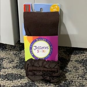 NWT jeffries ruffle bottom leggings